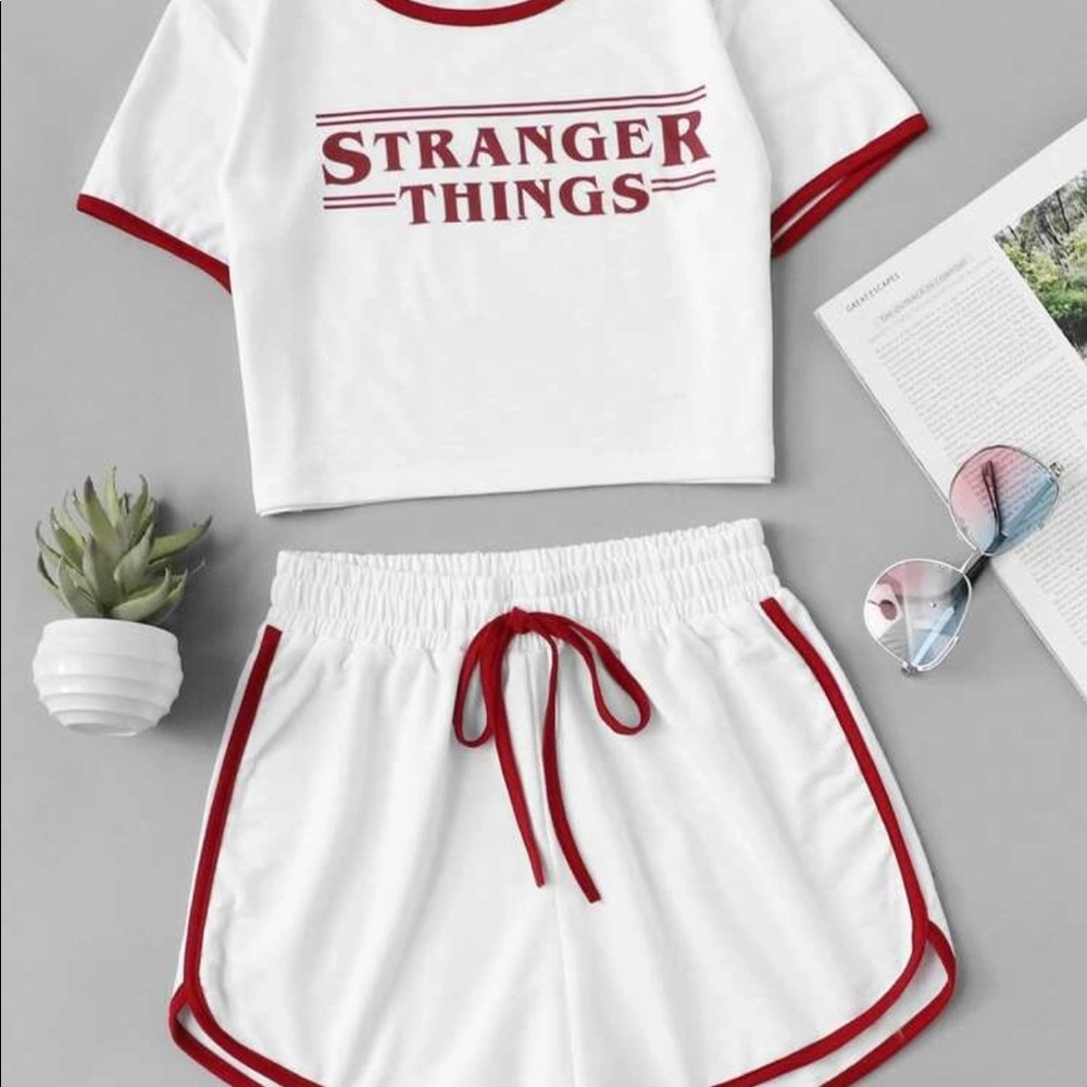 Stranger Things Set- ROMWE